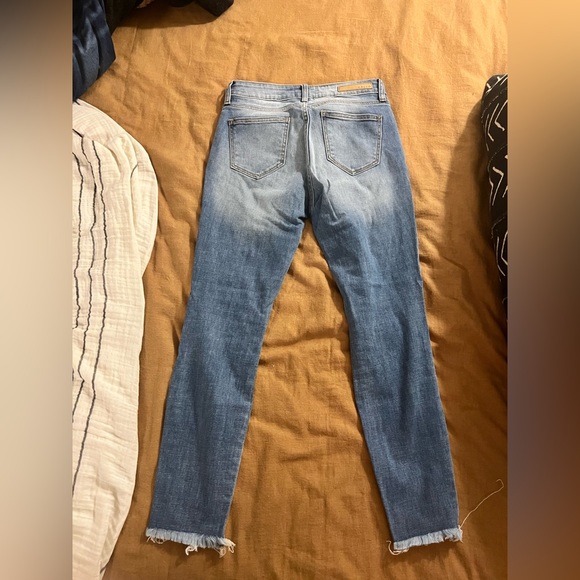 Jeans - Picture 2 of 4